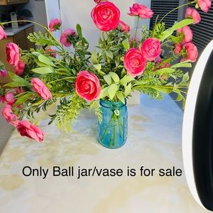 Ball Mason Glass Jar in Discontinued Turquoise color